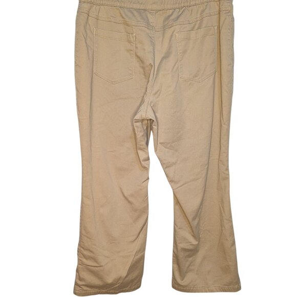 LL Bean Flannel Lined Pants Sz 18P Beige High Rise Bootcut Khaki Chinos - Picture 2 of 5